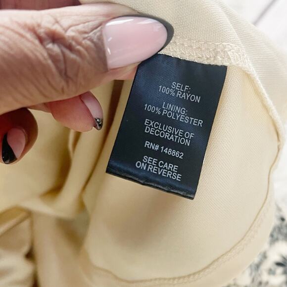 🆕 Torrid Women's Mini Gauze Floral Lace-Up V-neck Skater Dress Size 2X‎ - Picture 5 of 6